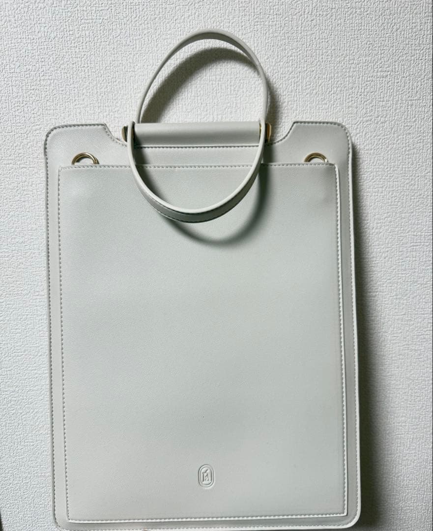 mk様専用＊poláura (ポローラ) 2wayスリムPCバッグ - メルカリ