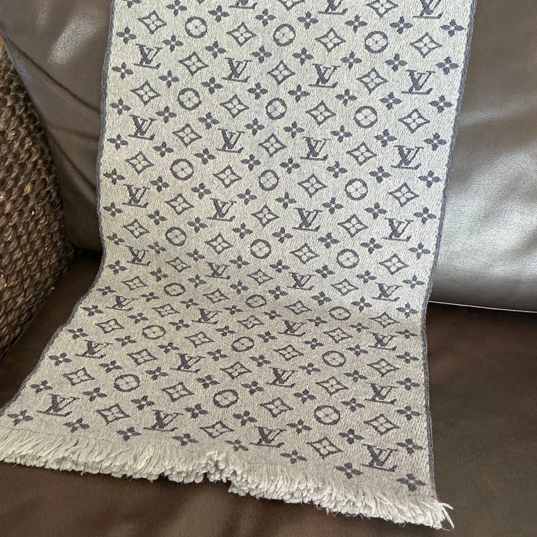 ルイヴィトンマフラー　人気モノグラムマフラー 遊び心溢れる☆国内発】LVモノグラム ヴィヴィエンヌ マフラー (Louis