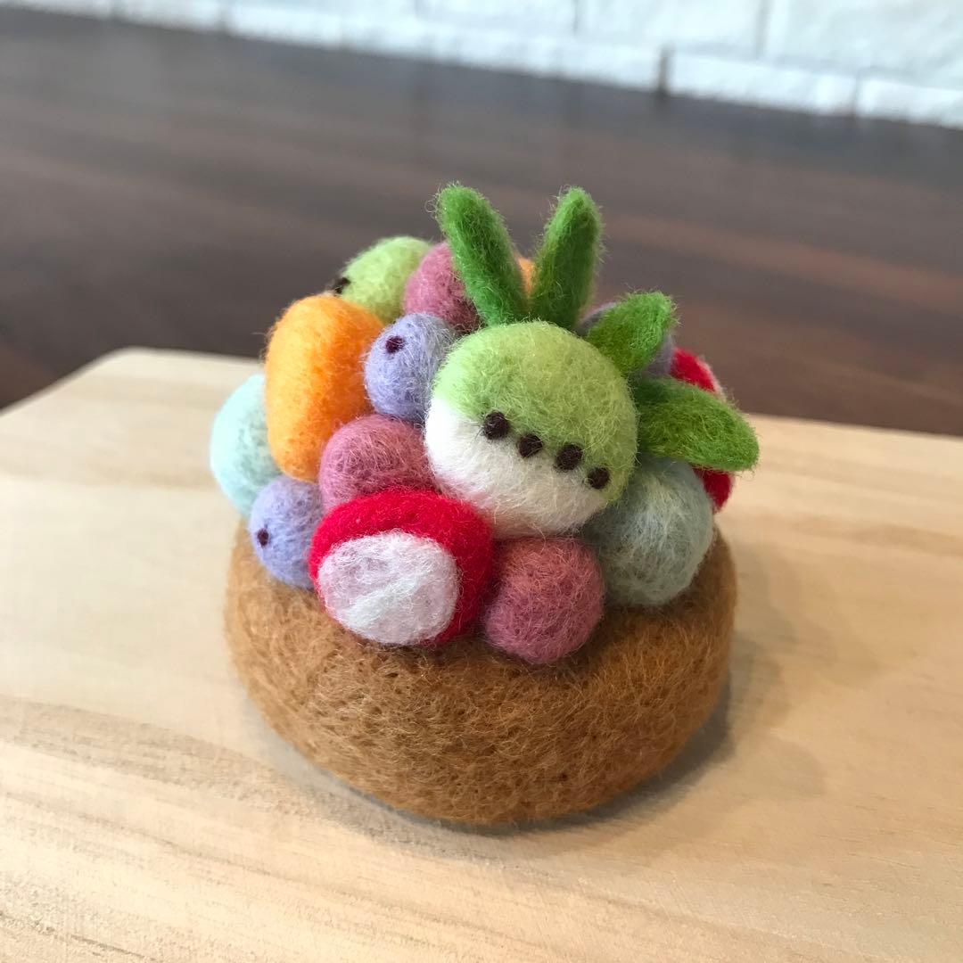 m様 オーダー品 羊毛フェルトのスイーツ5点セット - メルカリ
