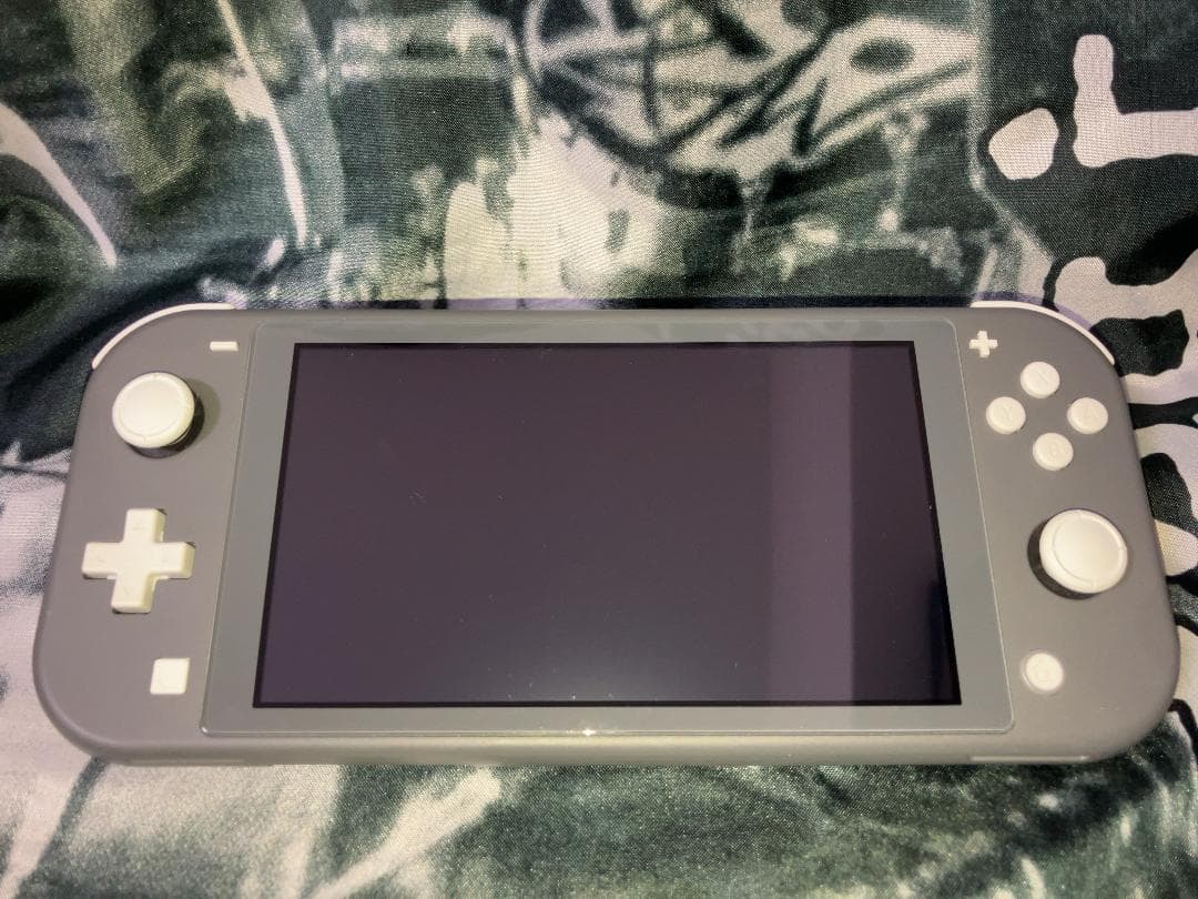 【Switch Lite】おまけ多数128GBmicroSDカードやカバー等 Switch Lite】おまけ多数128GBmicroSDカードやカバー等 Amazon.com