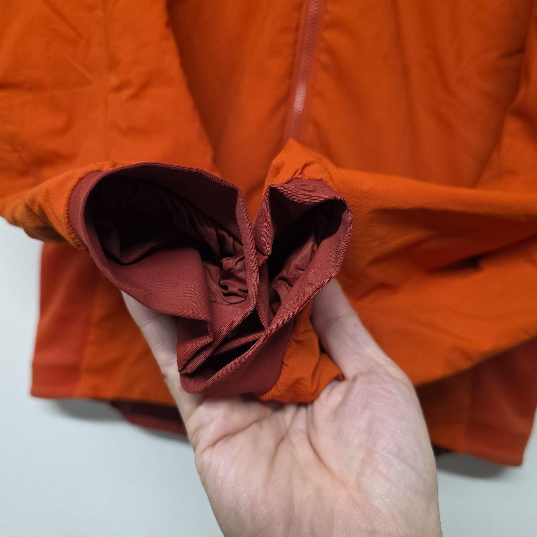 2013年8月生産 アークテリクス アトムLTジャケット サイズM 希少カラー