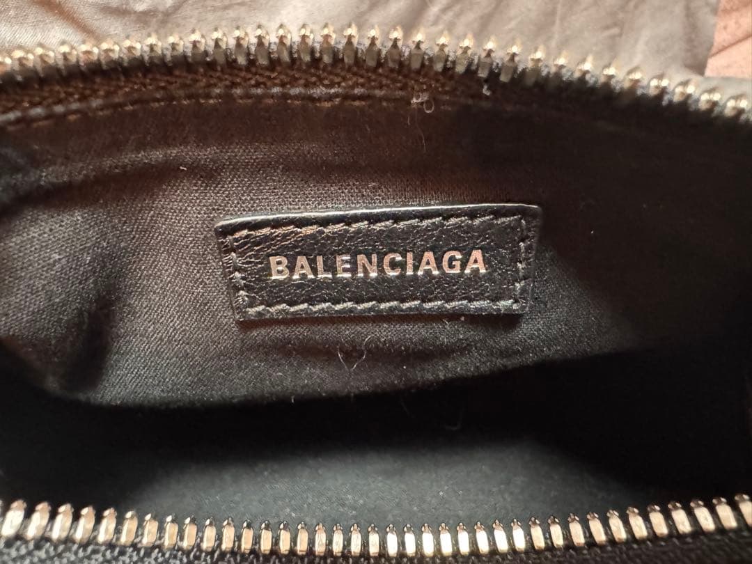 7月まで出品 美品BALENCIAGA le cagole シリンダーバック - メルカリ
