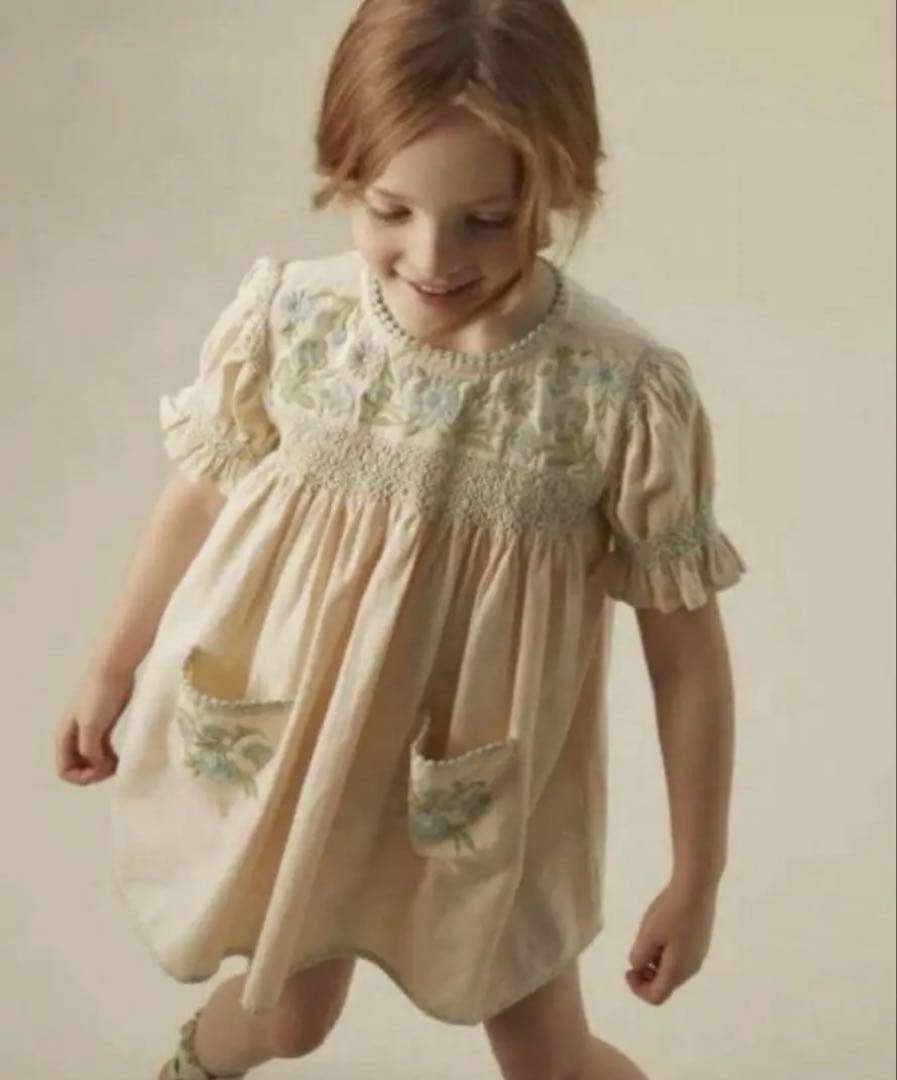 apolina kids◾️Dora dress Milk 3-5y - メルカリ