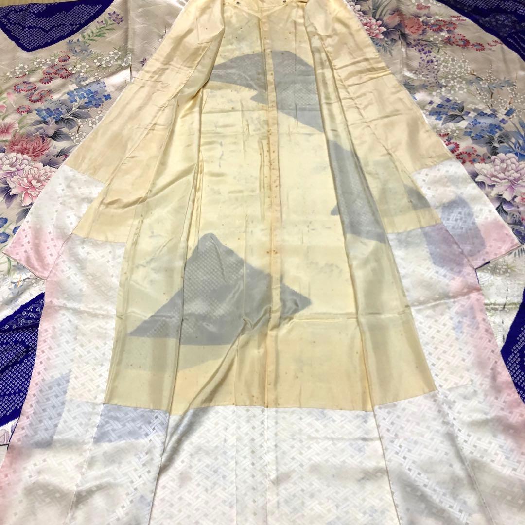 ゆ様専用です！正絹 レトロな高級振袖 - メルカリ