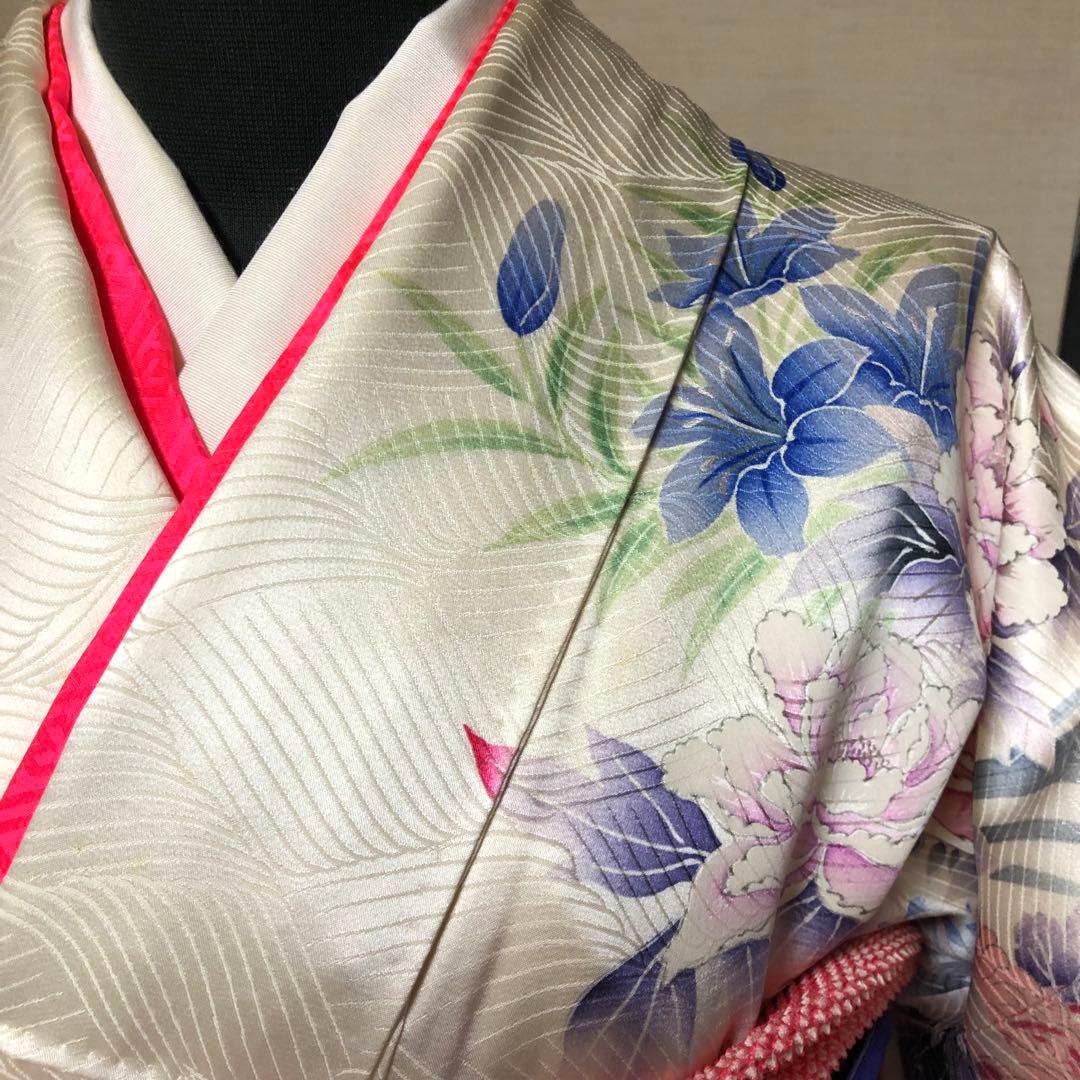 ゆ様専用です！正絹 レトロな高級振袖 - メルカリ