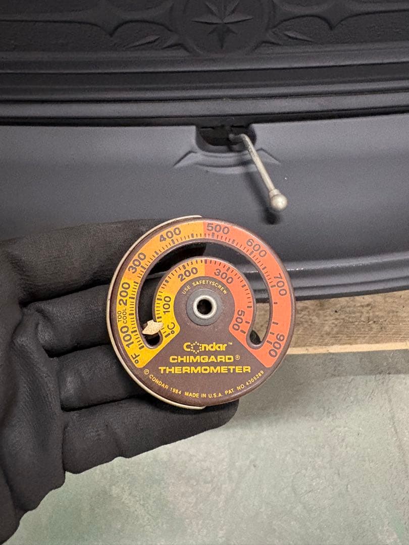 薪ストーブ ヨツール F400 黒 中古品 メンテナンス品 - メルカリ