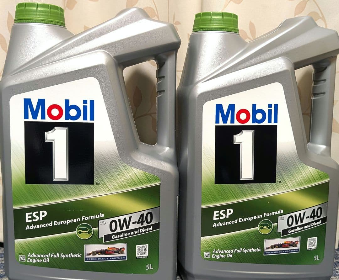 Mobil 1 0W-40 ESPエンジンオイル 5Lボトル2本 Mobil 1™ 0W-40