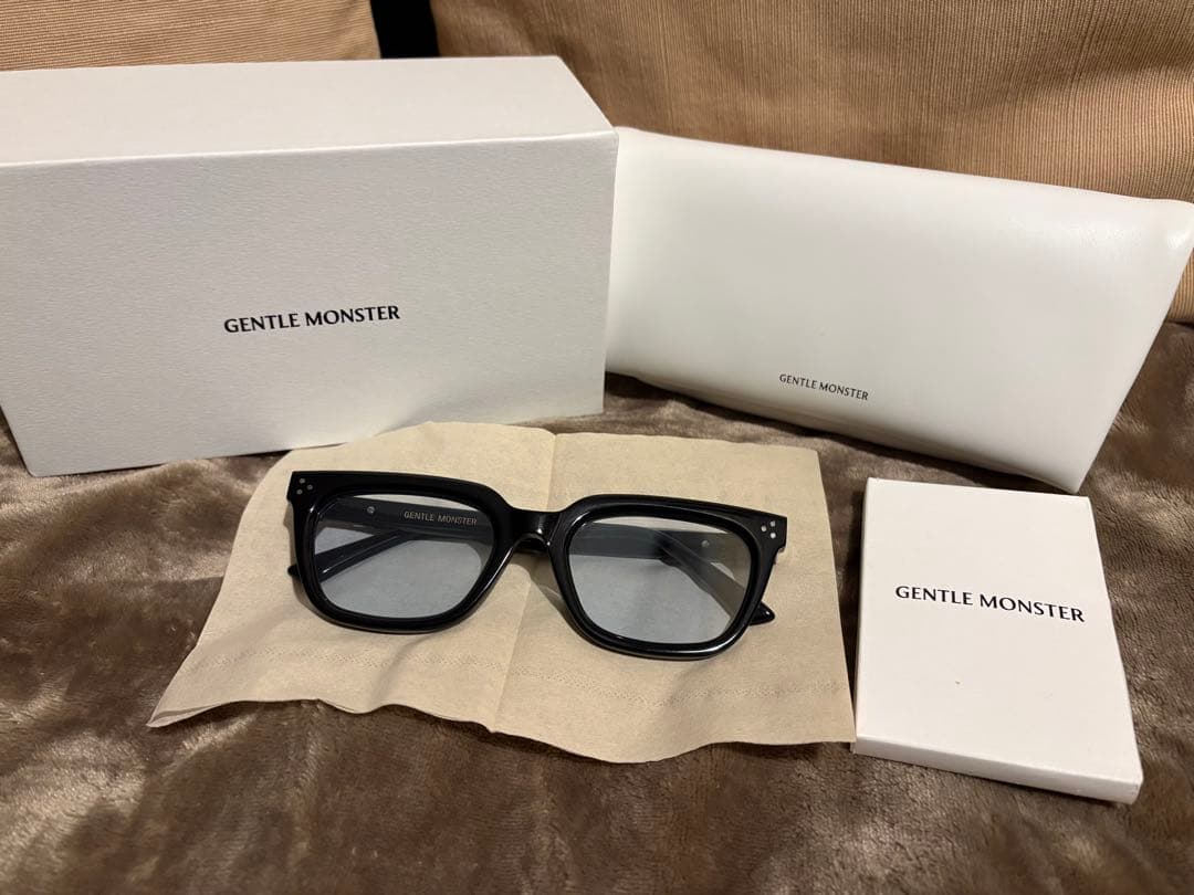 GENTLE MONSTER MUSEE サングラス Musee 01(BL) – BTSGLASSES