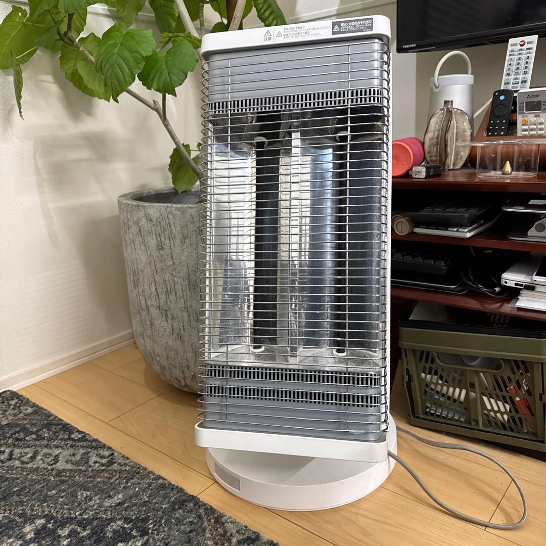 2021年製 ダイキンセラムヒートCERMHEAT ERFT11YS-W 遠赤外線暖房機 セラムヒート ブラウン ERFT11YS-T [シーズヒーター