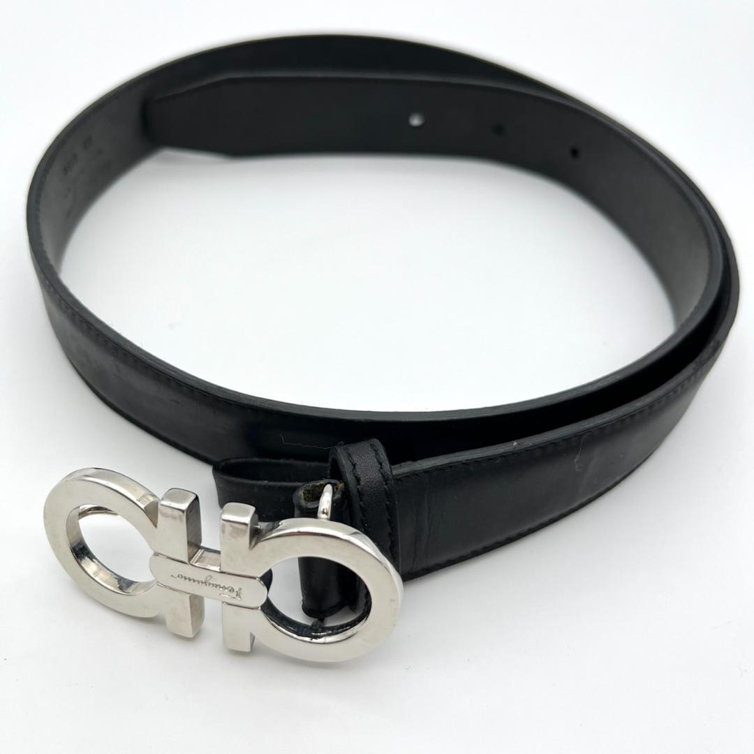 フェラガモ ベルト レディース ダブルガンチーニ レザー 本革 ブラック 美品】フェラガモ ベルト ダブルガンチーニ シルバー ブラック