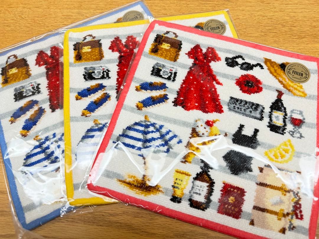 【FEILER/フェイラー】別注BON VOYAGE IÉNAハンカチ 3セット FEILER×IENA】コラボハンカチ第3段をGET！BONVOYAGE IÉNA♡ | LEE