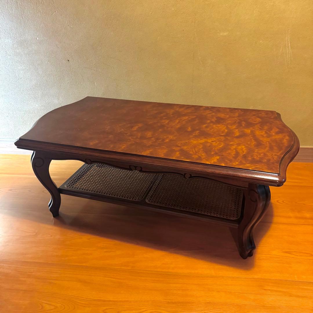 【美品】karimoku カリモク コロニアル ラタン 猫脚 センターテーブル カリモク家具（KARIMOKU FURNITURE） カリモク ダイニングテーブル