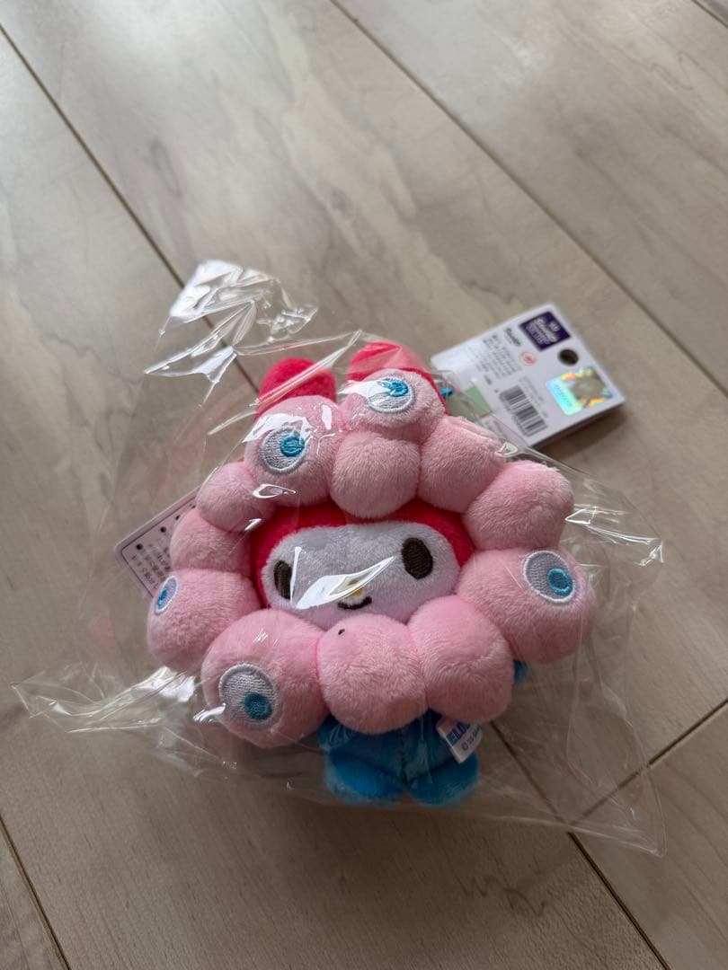 新品】大阪万博 マイメロディー ミャクミャクなりきりぬいぐるみ