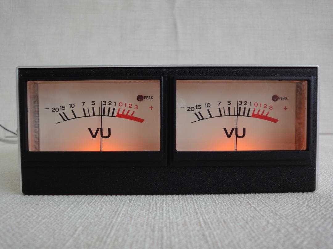 自作ステレオVUメーター214号機(TEACピーク表示機能LED付) 自作ステレオVUメーター204号機(TEACピーク表示機能LED付) - メルカリ