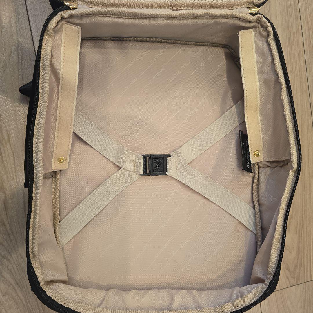 《中古品》Samsonite(サムソナイト)アクエリアス バックパック