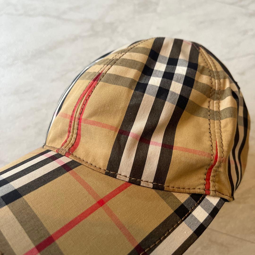 Burberry レインボーチェックベースボールキャップの通販はau PAY