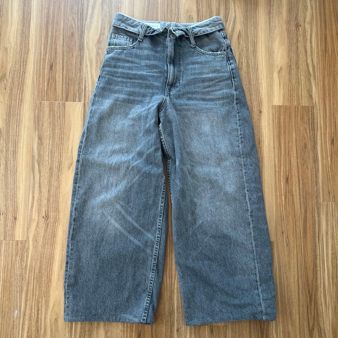 ZARA ミッドライズ折り返しウエストデニムパンツ TRF ブラック - メルカリ