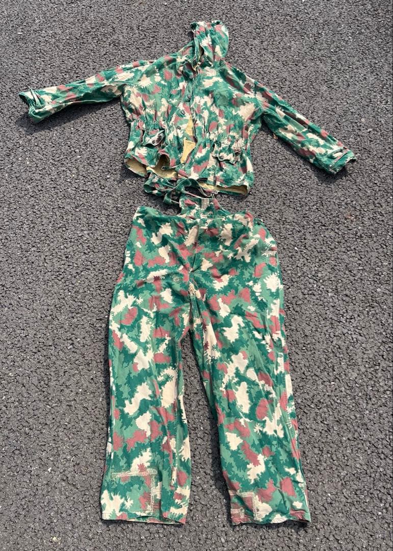 ハンガリー軍　珍しい　ヴィンテージ　迷彩　ツーピース wip_23010617_6.jpg
