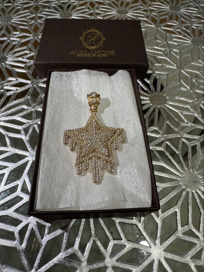 avalanche ネックレストップ アヴァランチ 10k - メルカリ