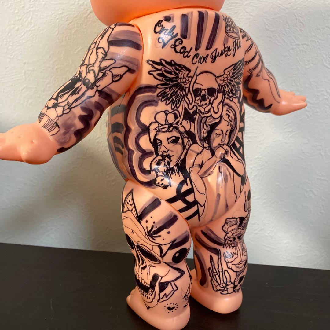 タトゥー キューピー人形 入れ墨 - メルカリ