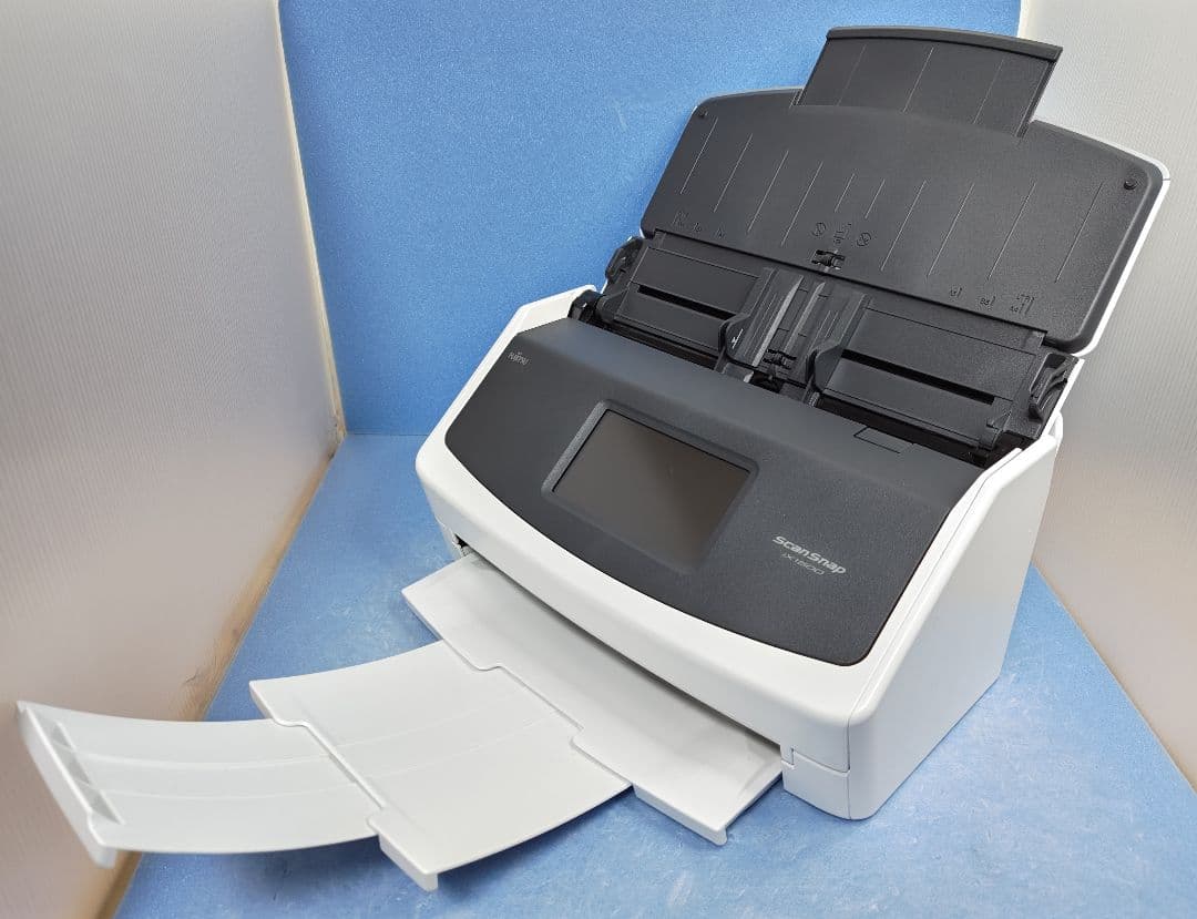 たまった書類を一気にスキャン 富士通 ScanSnap iX1500（白）使用少
