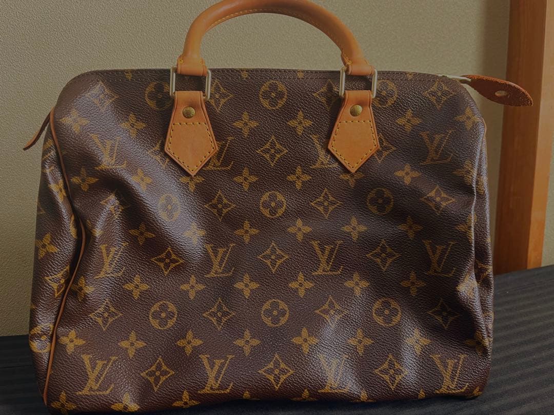 LOUIS VUITTON ルイ・ヴィトン スピーディ30 モノグラム Louis Vuitton ルイヴィトン モノグラム スピーディ30の買取実績