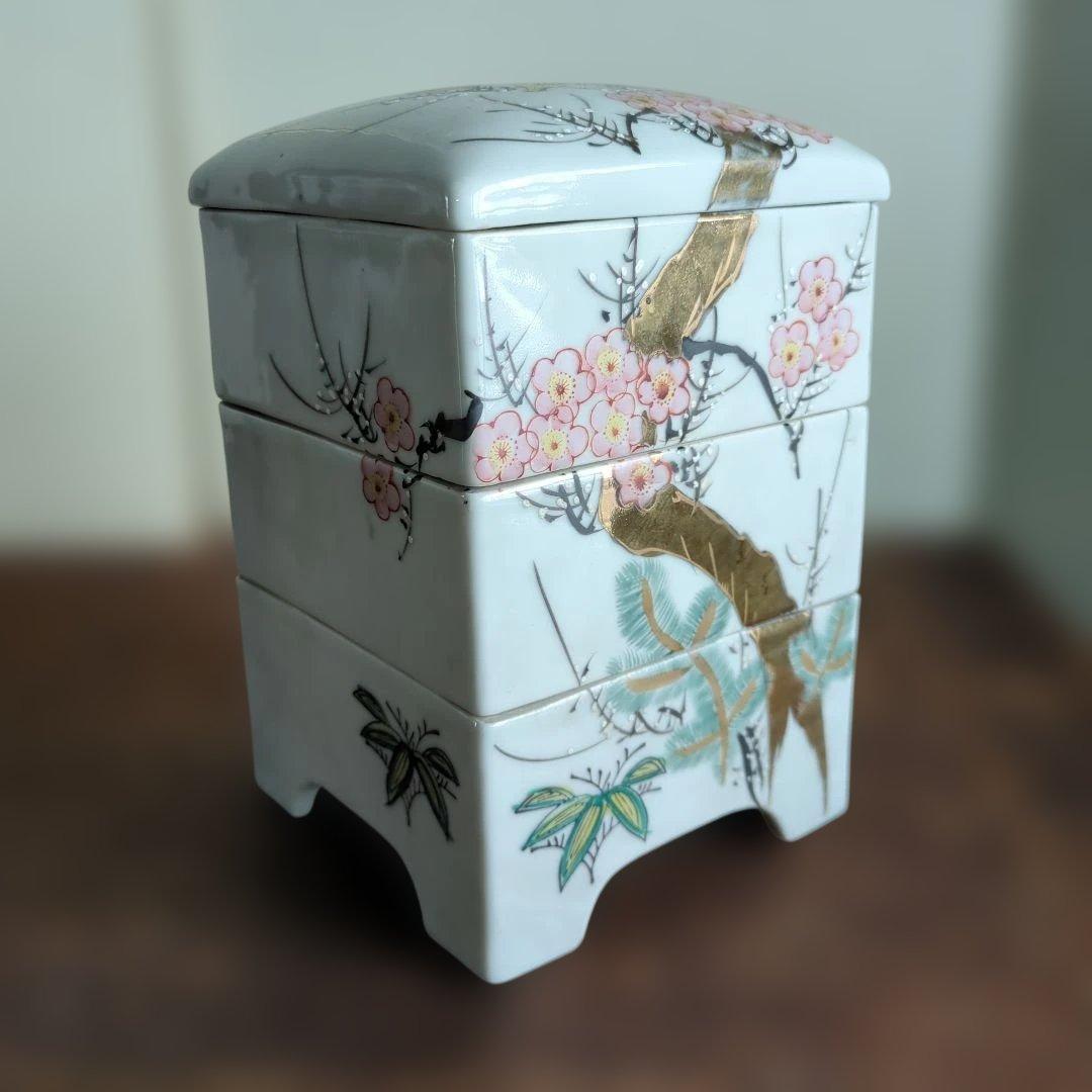 骨董　段重箱　陶器　松竹梅　三段重　アンティーク　物入　おせち 骨董 段重箱 陶器 松竹梅 三段重 アンティーク 物入 おせち