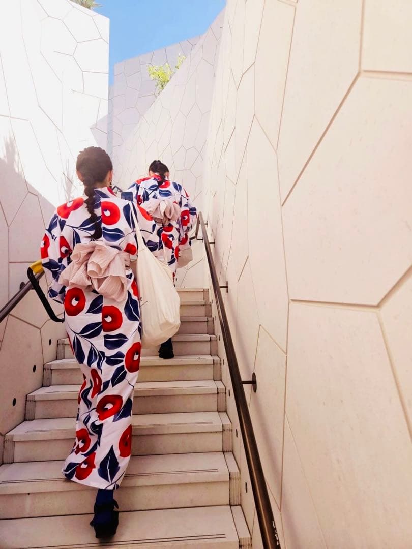 万博 浴衣 ミャクミャク 赤青 青赤