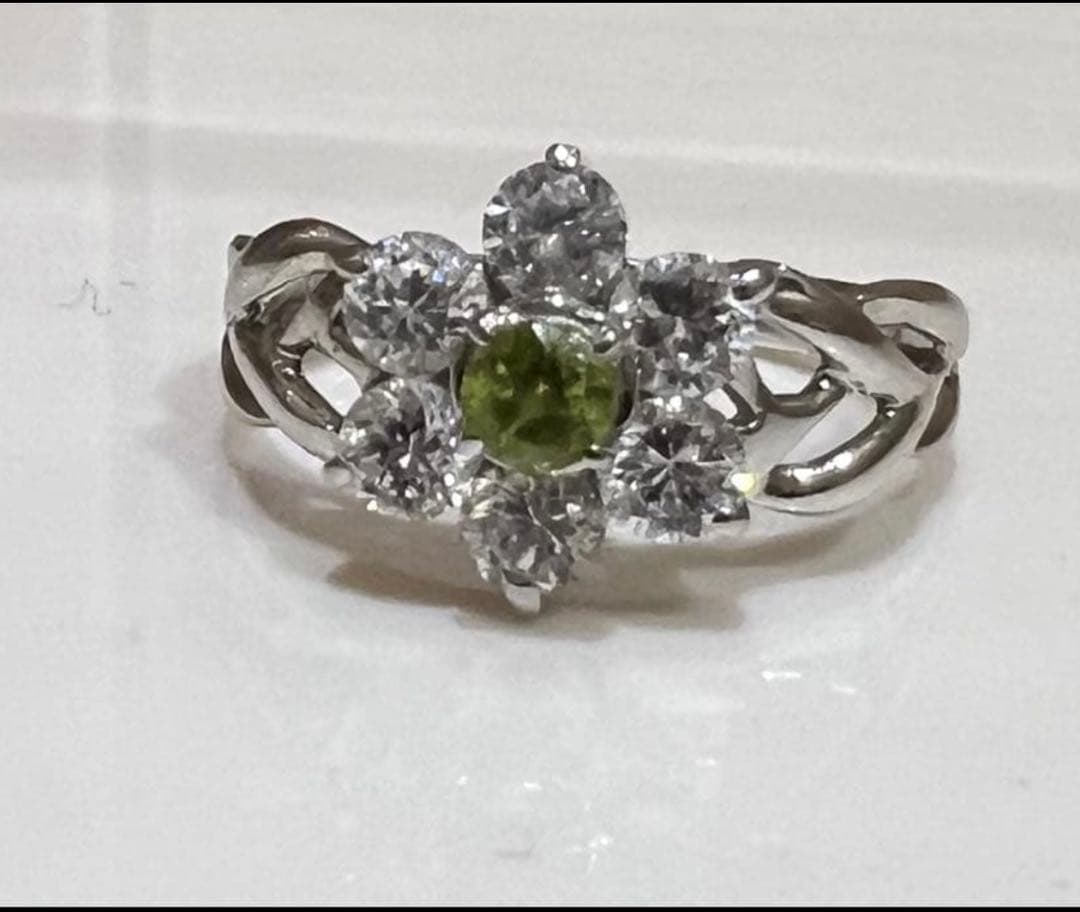 本日のみ値下げ10金 K10 リンクフラワーリング グリーンストーン 見積商品) 選べる誕生石と地金 フラワー 指輪 花 リング 10金 K10 4石