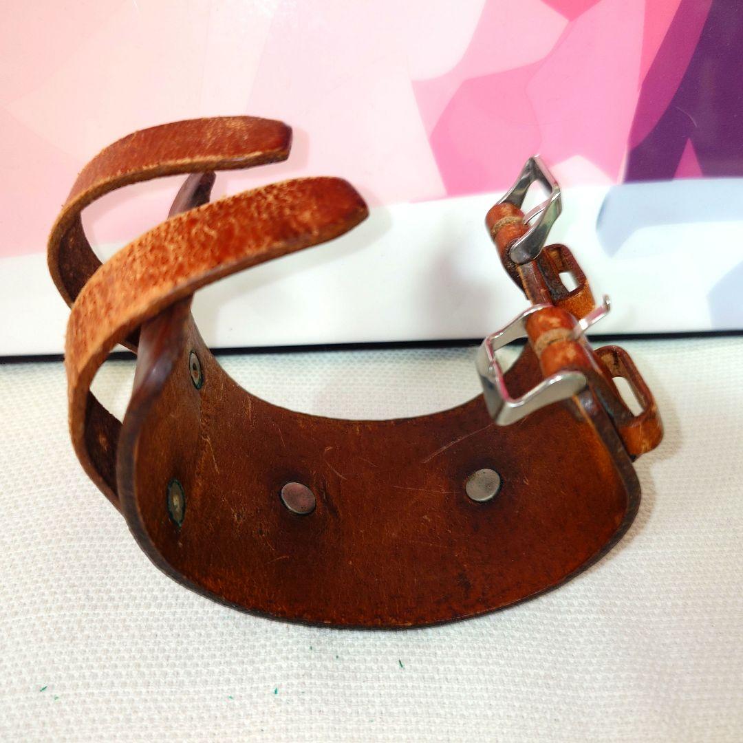 gbb custom leather ジョニーデップ着用 レザーブレスレット - メルカリ