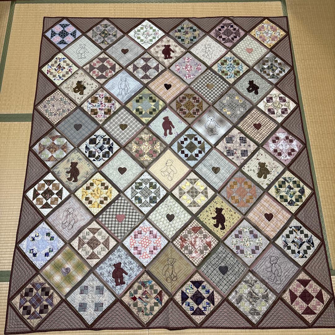 手作り大判パッチワークキルト タペストリー 200センチタペストリー、キルト終わりました。後は、パイピングです