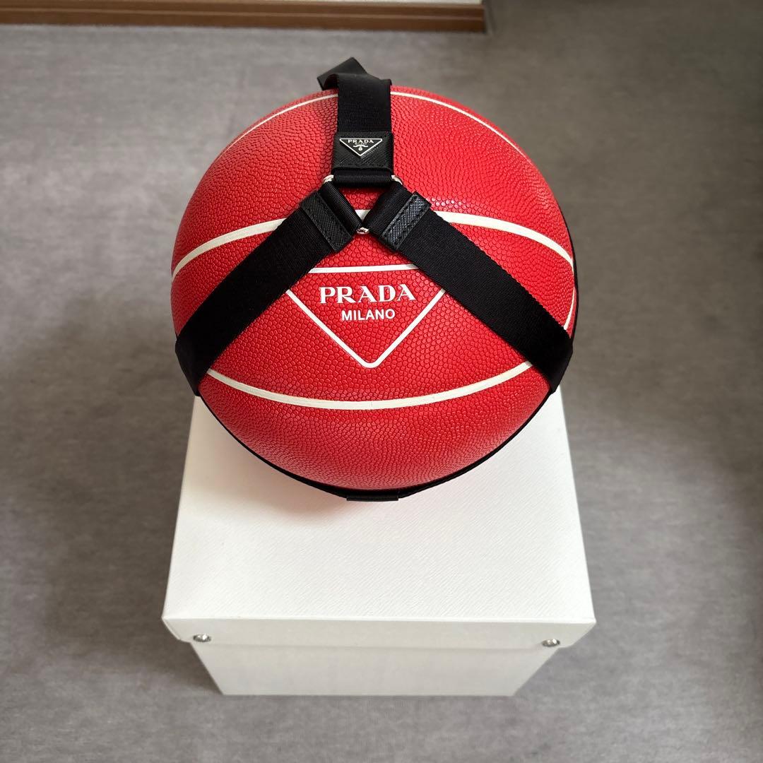 PRADA バスケットボール Black Basketball | PRADA