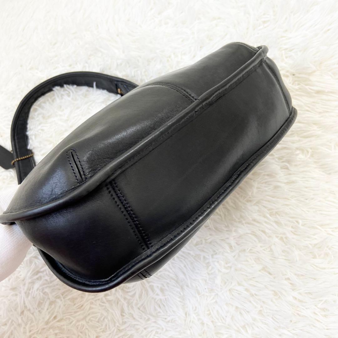 極美品✨ オールドコーチ エルゴ ワンショルダーバッグ レザー 黒 9033