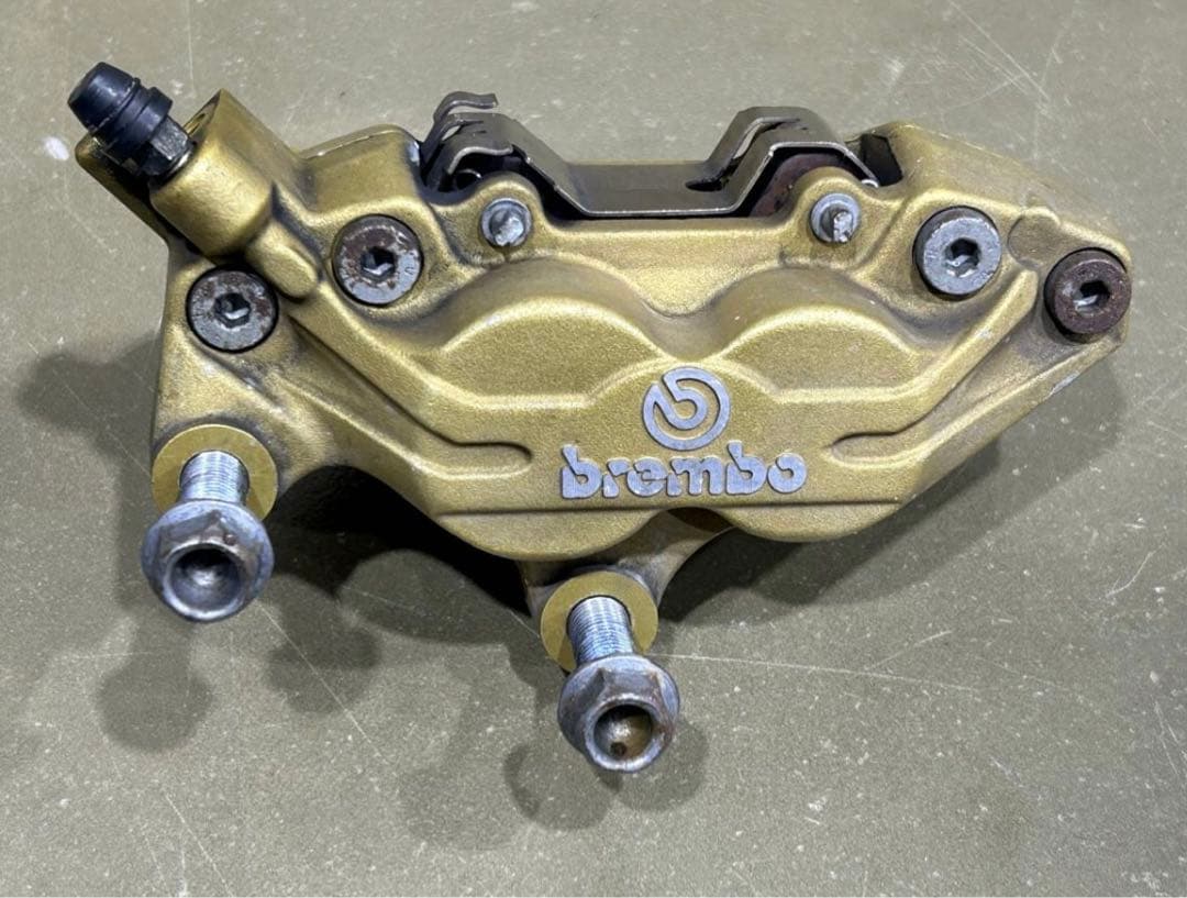 人気ブランド　NC31 ブレンボキャリパー 人気ブランド NC31 ブレンボキャリパー - メルカリ