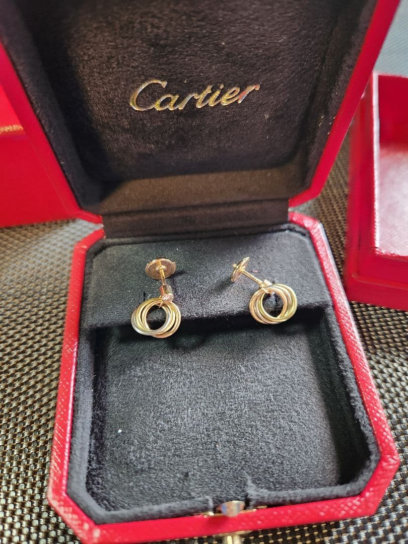 Cartier ピアス　トリニティ 1Pダイヤモンド 国内発送☆Cartier】トリニティ イヤリング ダイヤモンド (Cartier