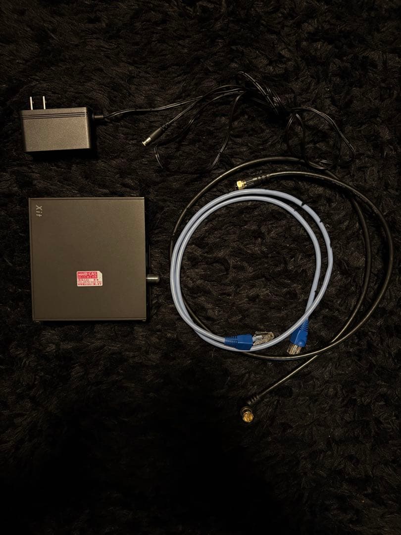 Xit AirBox サイト エアーボックス 地デジ/BS/CS対応 ピクセラ Xit AirBox (サイトエアーボックス) ワイヤレステレビ