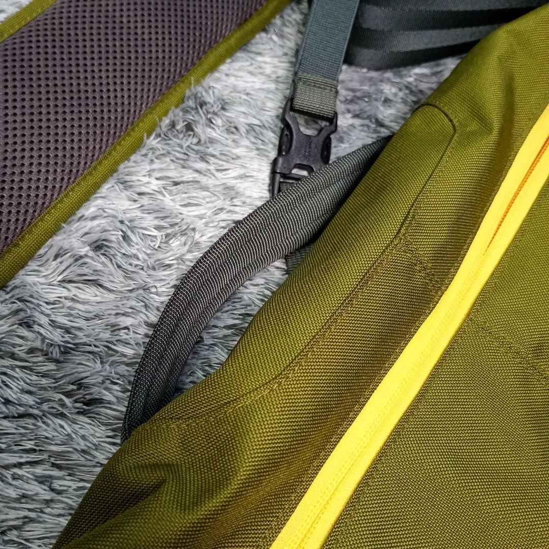 極美品 パタゴニア ハーフ・マス メッセンジャーバッグ 15L 激レア