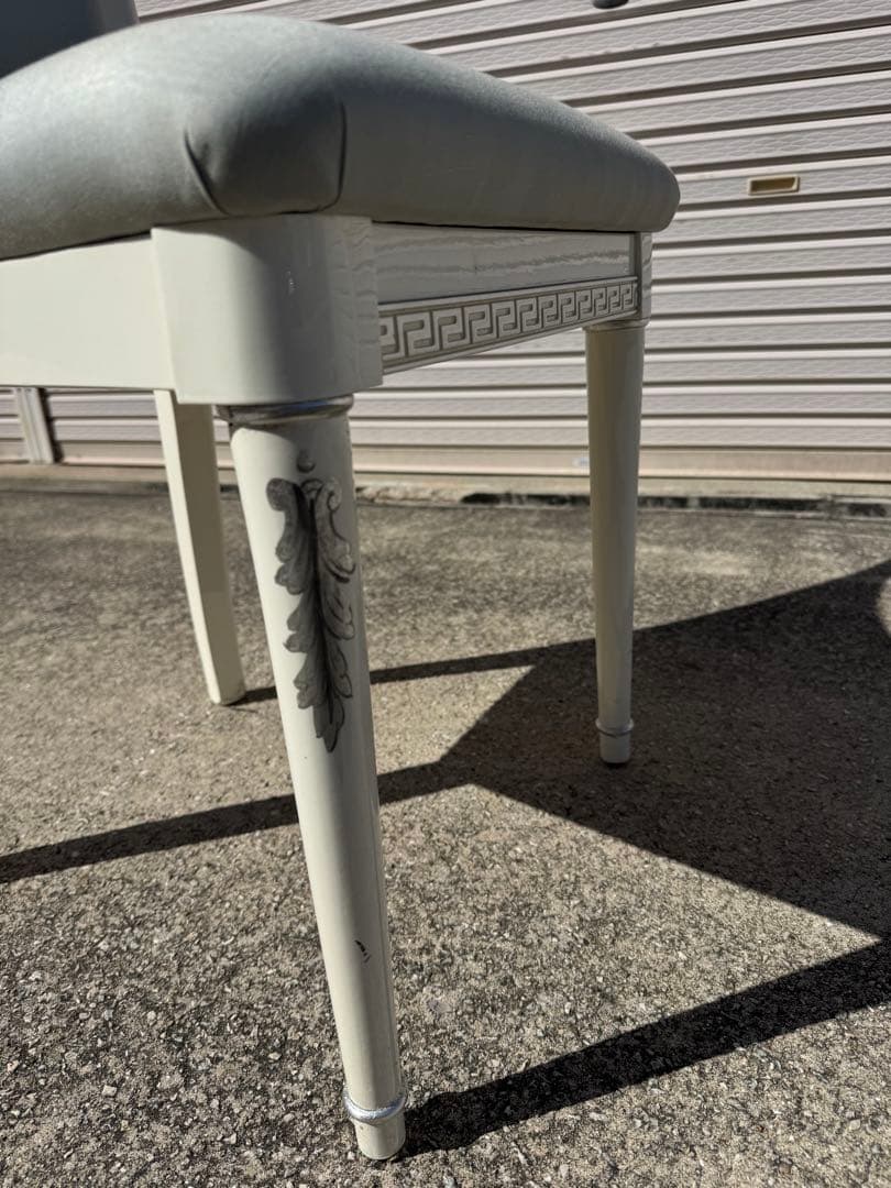 チェア ダイニングチェア メデューサ 白家具 ユーロカーサ - メルカリ