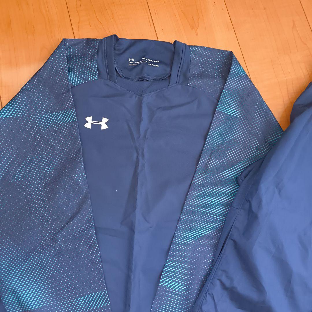 Under Armour ピステ・ウィンドブレーカー上下セット身長155〜165