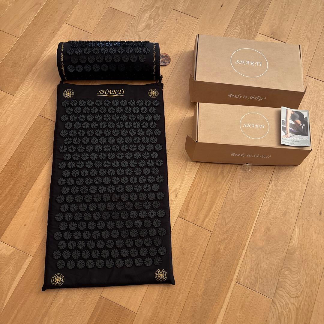 SHAKTI リラクゼーショングッズ ブラックマット、ピローセット　オリジナル シャクティマット ピロー ブラック shakti 極美品 マッサージ ツボ 鍼
