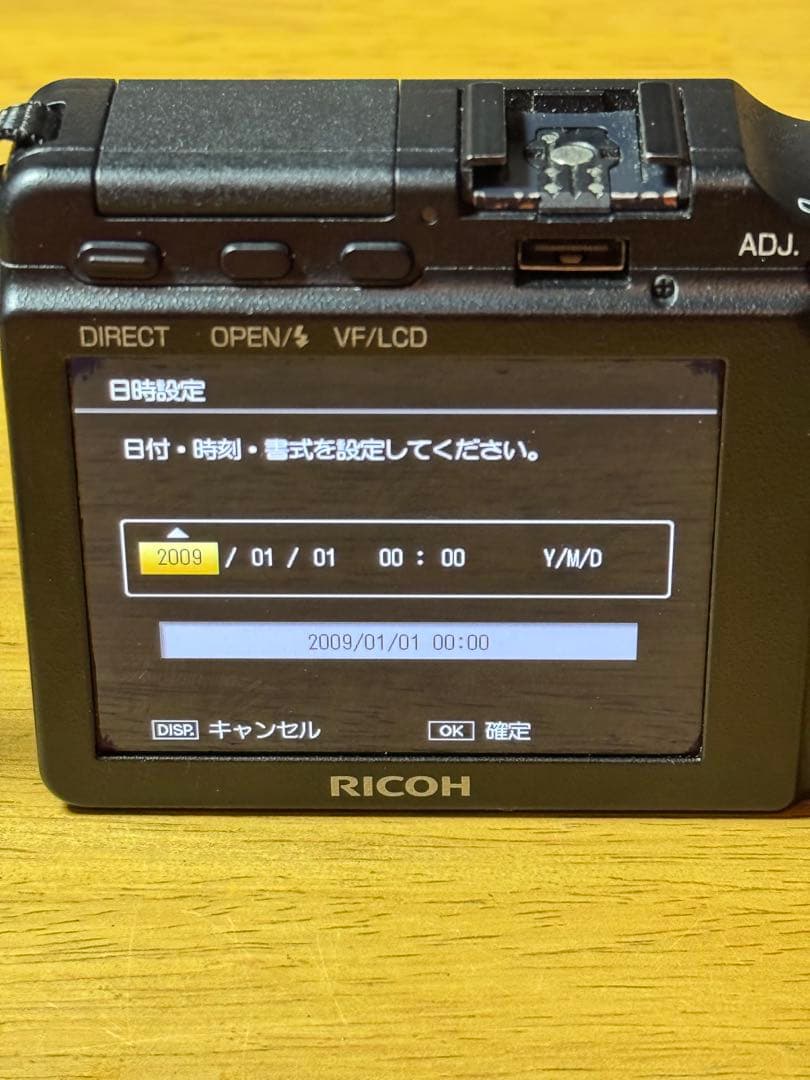 デジタルカメラ RICOH GXR+P10 KIT 28-300mm F3.5-5.6 VC