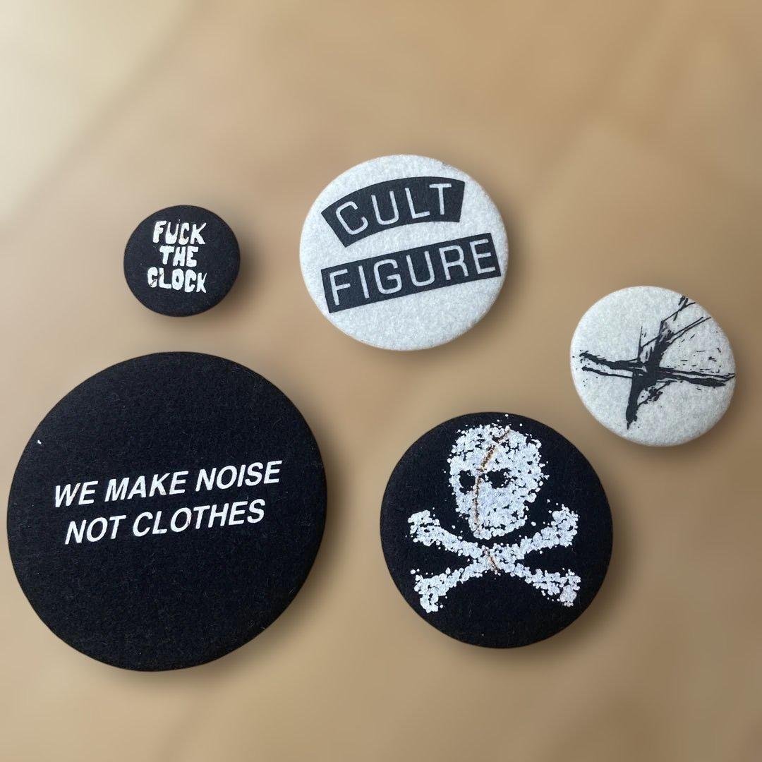 アンダーカバー　ピンバッジ 5枚セット　袋付き Yahoo!オークション - UNDERCOVER アンダーカバー 缶バッジ ピンズ お