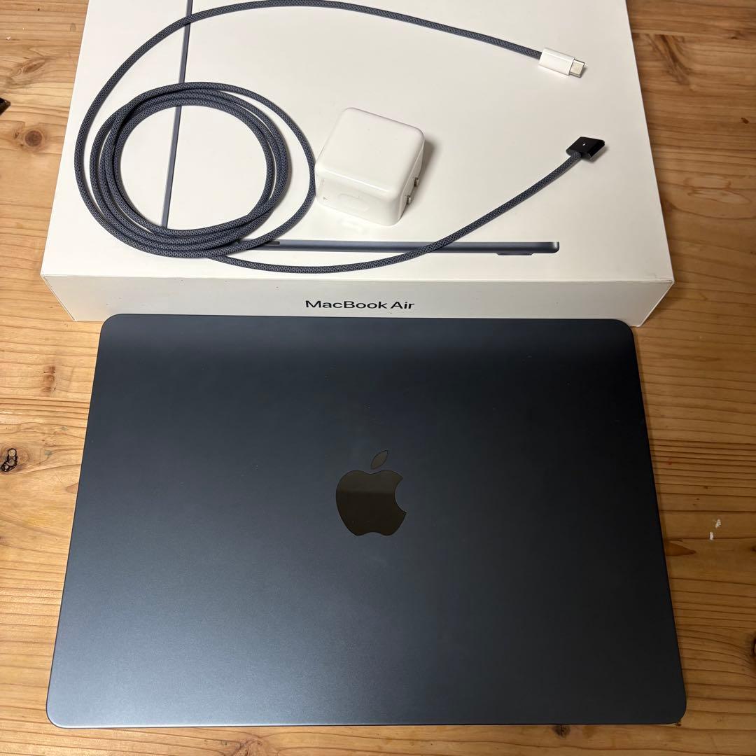 Apple MacBookAirミッドナイト M3 13インチ　16GB 512 Refurbished 13-inch MacBook Air Apple M3 Chip with 8‑Core CPU and