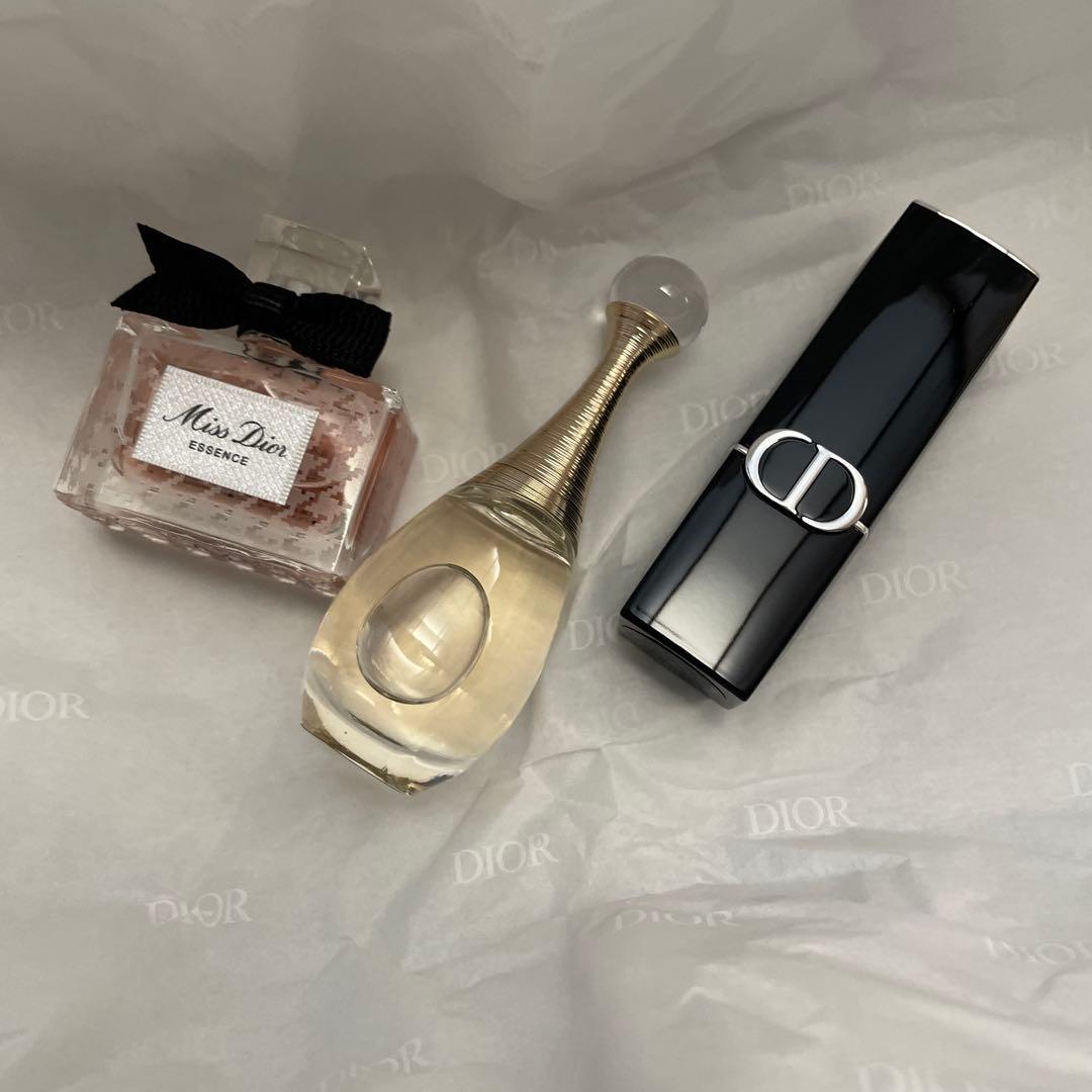 ディオール クリスマスオファー2025 diorホリデー ポーチ ノベルティ