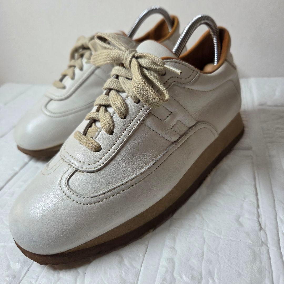 HERMES スニーカー ホワイト 37(23.5cm) Hロゴ