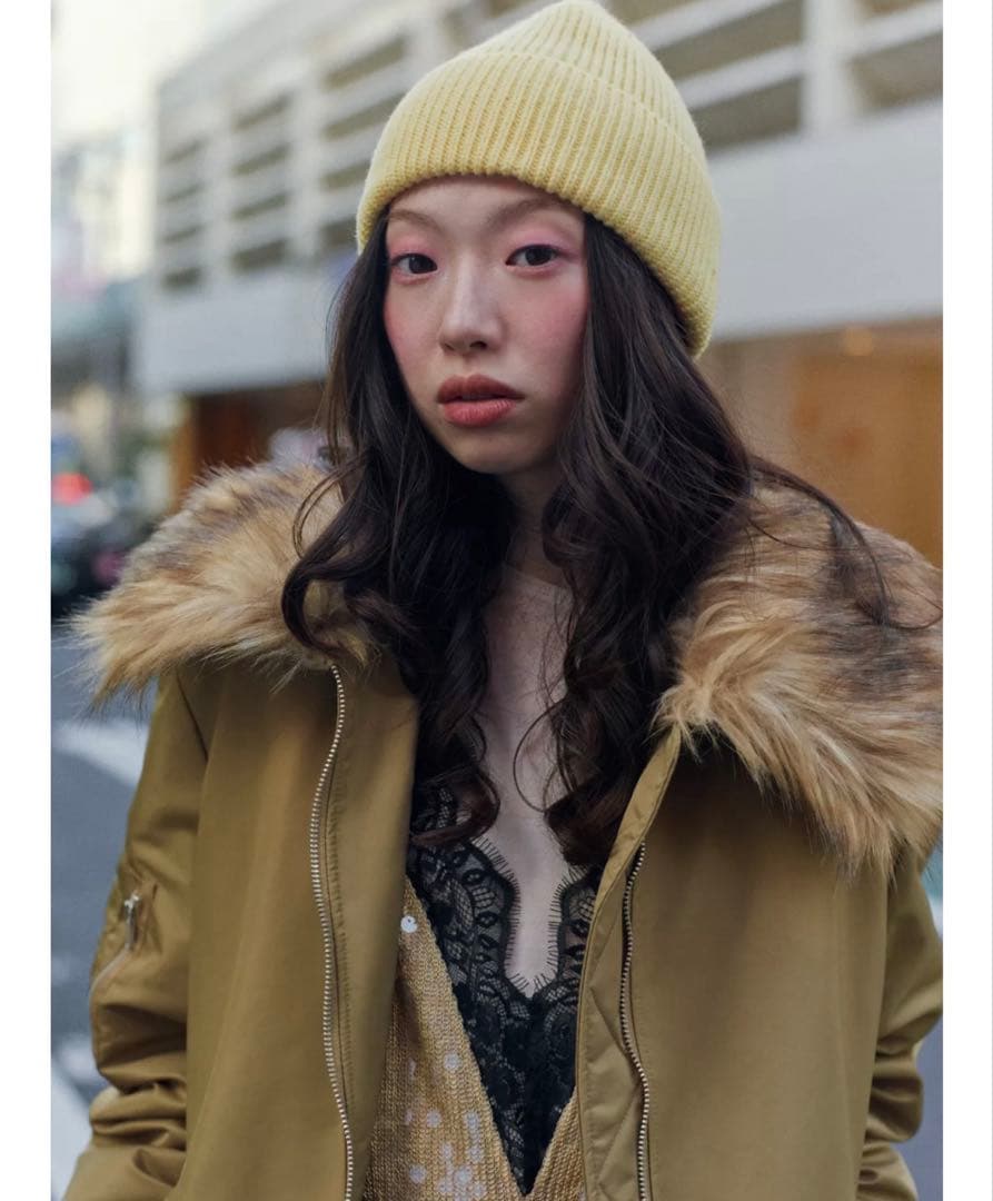 ZARA ザラ フェイクファー襟ボンバージャケット S - メルカリ