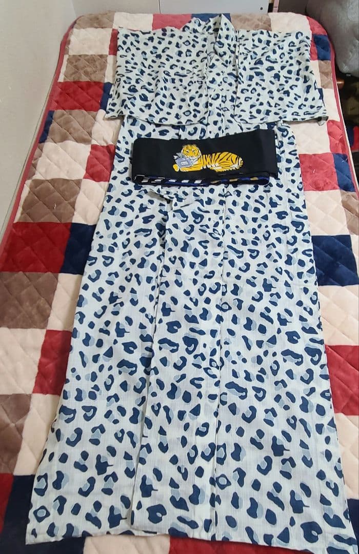 パメオポーズ　青レオパード浴衣　綿　万博やイベントや推し活にも！