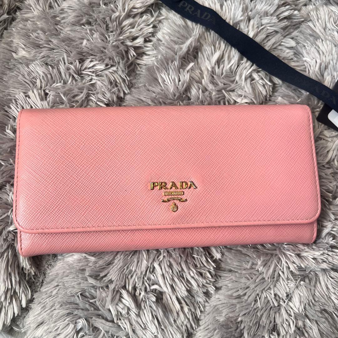 PRADA サフィアーノ メタルロゴ ベビーピンク 長財布 レディース