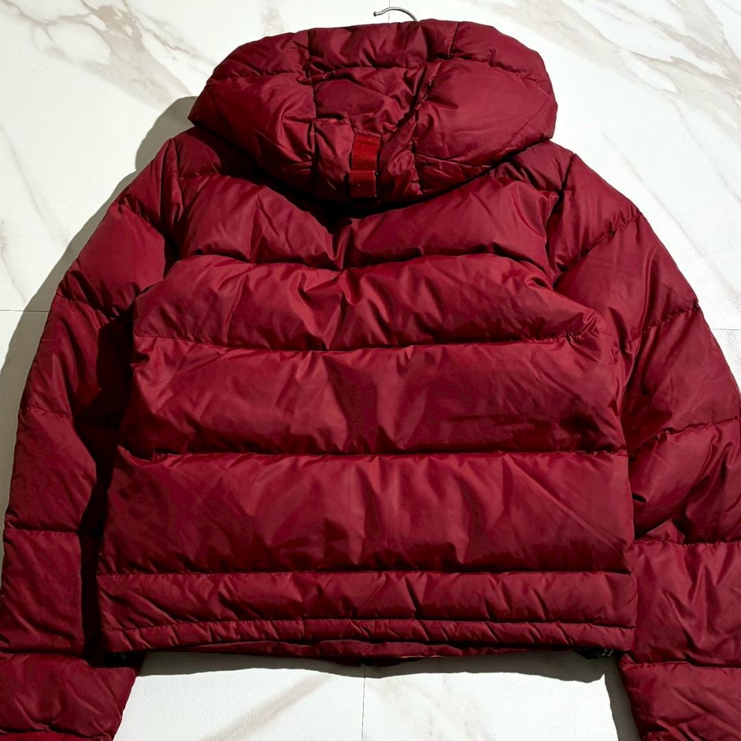 レア KAWS Original Fake カウズ 2way ダウンジャケット - メルカリ