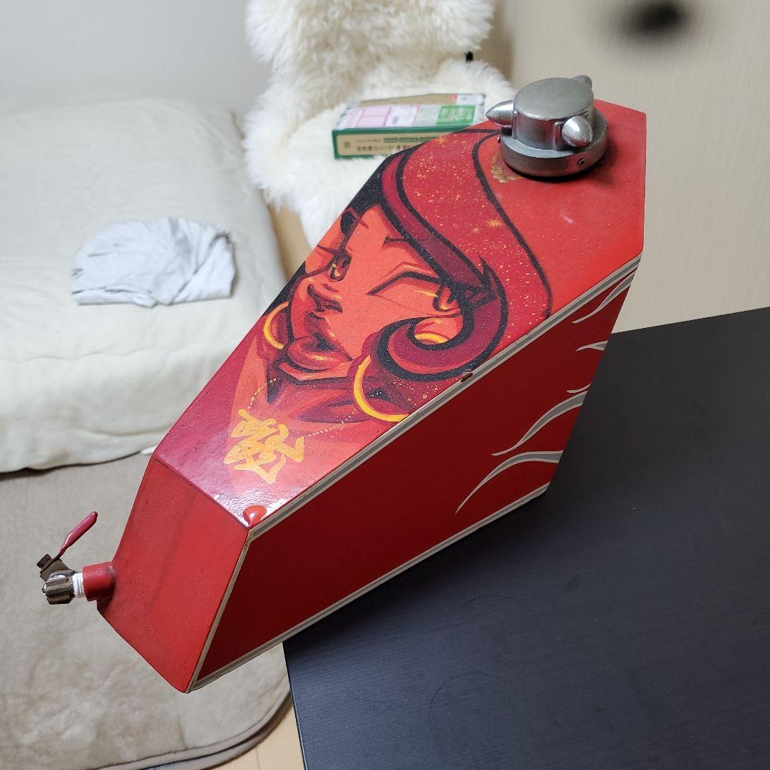 ハーレー コフィン プリズミック タンク - メルカリ